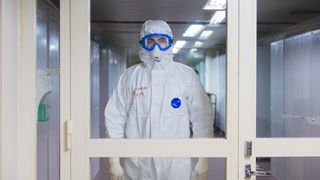 Valul patru pune stăpânire peste România: Țara noastră a cerut, în premieră, asistență internațională în lupta cu COVID-19