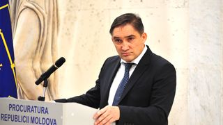 Procurorul general al Republicii Moldova a fost reținut pentru 72 de ore. El va fi cercetat penal