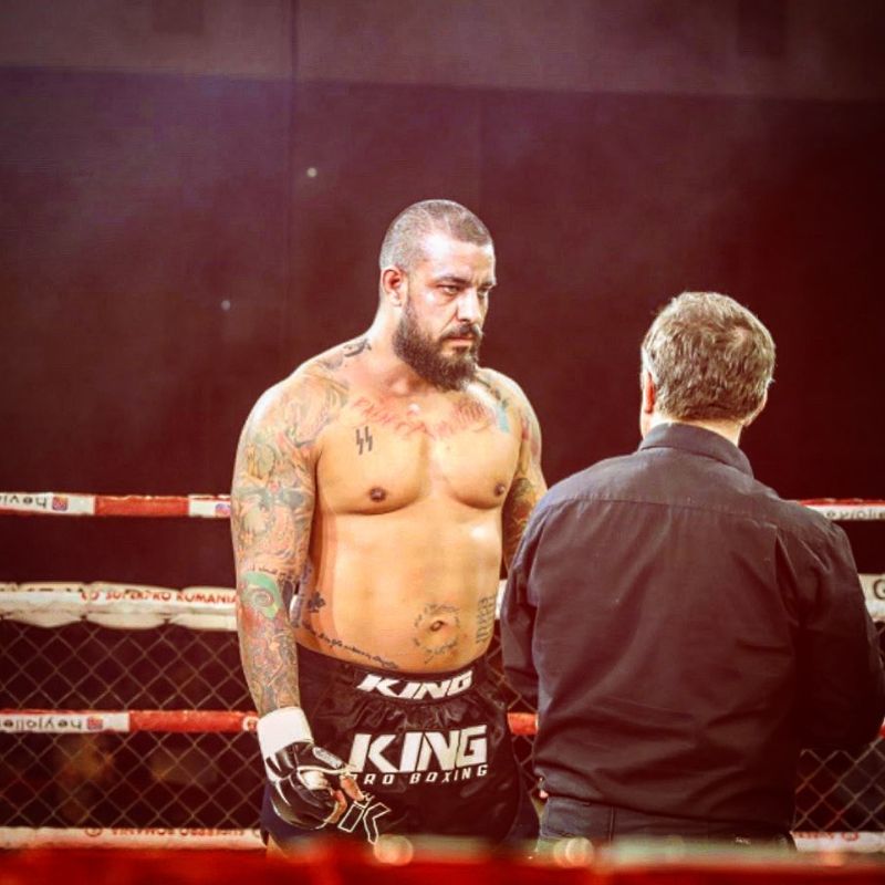 Doi luptători MMA au fost reținuți pentru trafic de droguri