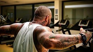 Doi luptători MMA au fost reținuți pentru trafic de droguri