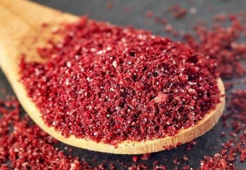 Ce este sumacul şi la ce preparate îl poţi folosi? Un condiment minune