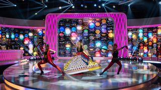 Petrecere gipsy, sambata seara, de la 22:00, la “Bravo, ai stil! Celebrities”