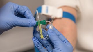 Incidența cazurilor Sars-Cov-2 a ajuns la 12,65 la mie, în Capitală. Ce transmit autoritățile