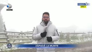 Zăpadă la munte