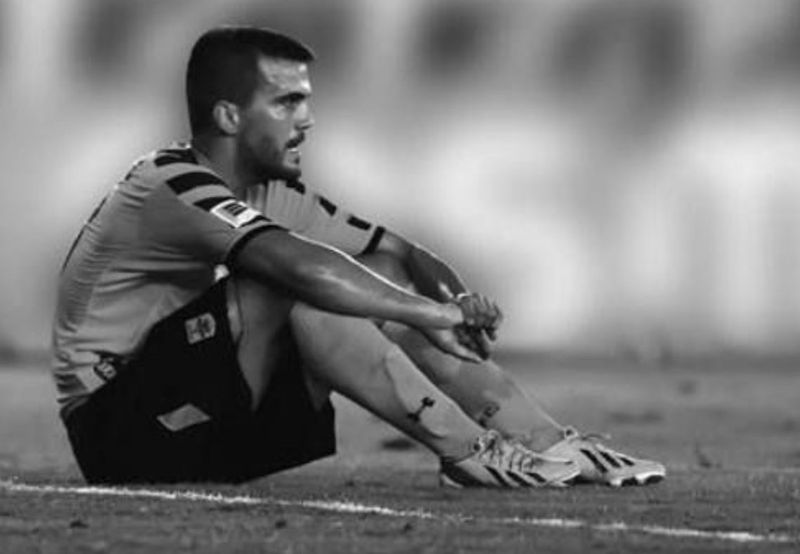 fotbalist grec găsit mort în mașină