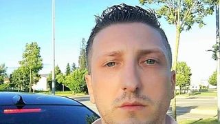 Un cunoscut interlop din Capitală, arestat după ce s-a &icirc;ndrăgostit de polițista sub acoperire care trebuia să &icirc;l supravegheze