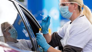 Bilanț coronavirus, 11 octombrie. Aproape 500 de copii spitalizați. Număr-record de pacienți la ATI