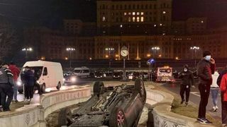 Mașină în fântână