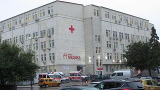 Încă un spital a luat foc noaptea trecută. Bricheta unei paciente a produs focul într-o secție COVID