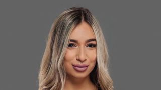 Schimbare de look pentru Adelina de la „Puterea Dragostei”. Vezi cum arată iubita lui Radu