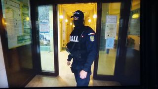 Percheziții &icirc;n Prahova &icirc;ntr-un dosar de vaccinări fictive