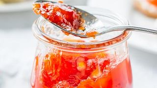 Reţetă de dulceaţă de gutui cu ardei iute