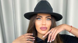 Roxana Buzoiu, fosta concurentă „Puterea Dragostei”,  s-a mutat definitiv în Bulgaria cu iubitul său