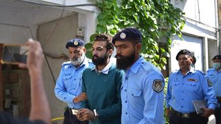 Fiică de ambasador, decapitată de cel căruia i-a refuzat cererea în căsătorie