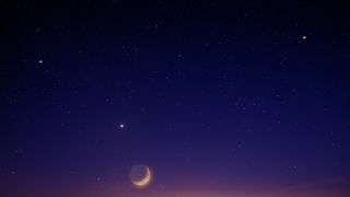 Fazele lunii noiembrie 2021: Când este Lună Nouă şi Lună Plină?