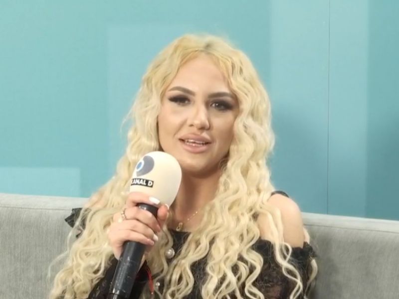 Ramona, fosta concurentă de la ,,Puterea Dragostei", și-a găsit fericirea în brațele noului iubit! Cine este bărbatul care i-a furat inima blondinei