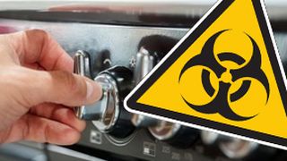 VIDEO | Un bărbat și fiica acestuia au fost găsiți inconștienți, intoxicați cu gaze. Aceștia se încălzeau la aragaz, după ce Timișoara a rămas fără căldură