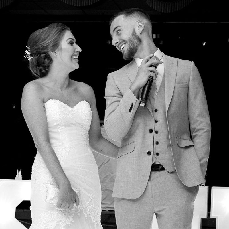 Tragedia unei tinere mame din Marea Britanie. La 27 de ani a aflat că mai are doar doi ani de trăit: ,,Am ştiut că ceva nu era bine”