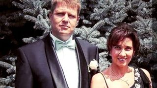 Carmen Iohannis &icirc;mplinește 61 de ani. Cum arăta &icirc;n tinerețe Prima Doamnă a Rom&acirc;niei