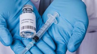 Câte miliarde de dolari a câștigat Pfizer din vaccinul anti-COVID