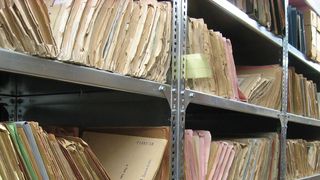 Peste 6.000 de documente din arhiva CNSAS au fost înmânate Parchetului