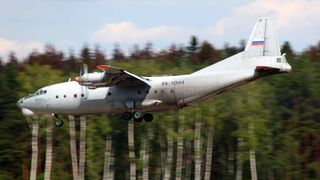 Un avion cu şapte persoane la bord s-a prăbuşit în apropiere de Irkuţk, în Siberia