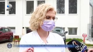 Măcel &icirc;n familie, gemene &icirc;njunghiate