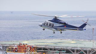 12 elicoptere vor fi utilizate în misiuni de salvare pe mare, de transport victime multiple şi pentru stingere incendii de pădure