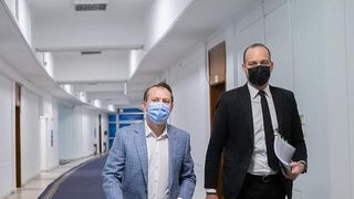 Ce au decis PNL și PSD după prima serie de negocieri. Viitorul Guvern va avea mai multe ministere