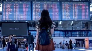 Românii care pleacă în Italia ar putea intra în carantină