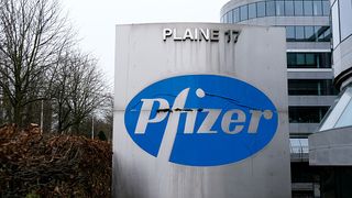 Peste 1,2 milioane de doze de vaccin Pfizer vor sosi în România