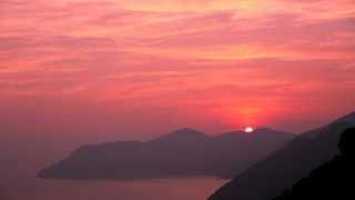 pamantul-se-indreapta-catre-o-incalzire-globala-de-2-4-grade-celsius-pana-in-2100-ce-se-va-intampla-cu-populatia