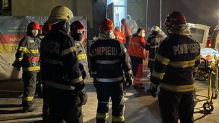 Incendiu la Spitalul suport Covid Movila din Ploieşti: doi pacienți au murit și alți 18 au fost evacuați