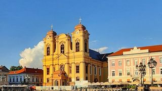 Clădiri istorice reabilitate spectaculos de străini: Centrul Timișoarei &icirc;și recapătă strălucirea de altădată