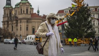 Lockdown-ul pentru nevaccinați se extinde. O altă țară vrea să adopte modelul din Austria