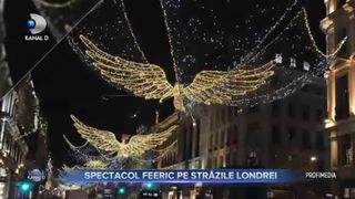 Spectacol feeric pe străzile Londrei