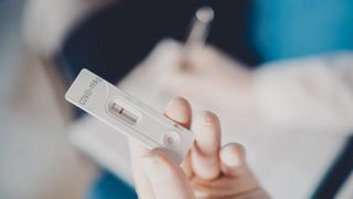 Bilanț coronavirus în România, 17 noiembrie. Au fost raportate peste 3.500 de cazuri noi de coronavirus și 350 de decese