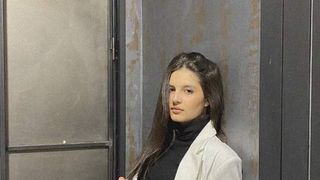 Carmina a transmis că avea senzația de nisip în ochi, parfum, dar și o durere uriașă și abia putea să doarmă.  Fiica lui Vârciu a anunțat că timp de câteva zile a fost foarte sensibilă la lumină și pentru o lungă perioadă va trebui să-și pună și picături 