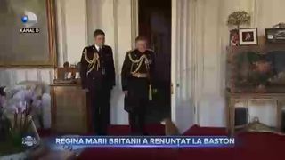 Regina Marii Britanii a renunțat la baston