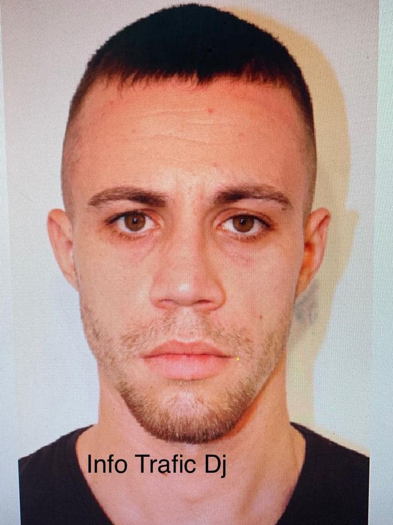 Un bărbat a evadat din arestul IPJ Dolj. 800 de polițiști participă la căutarea lui