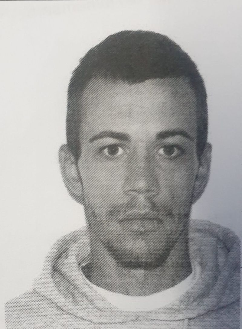 Un bărbat a evadat din arestul IPJ Dolj. 800 de polițiști participă la căutarea lui