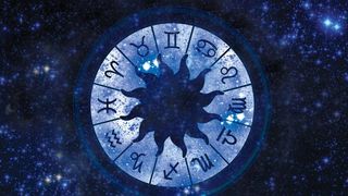Horoscop, luni 22 noiembrie. Se simte energia schimbării pentru mai multe zodii