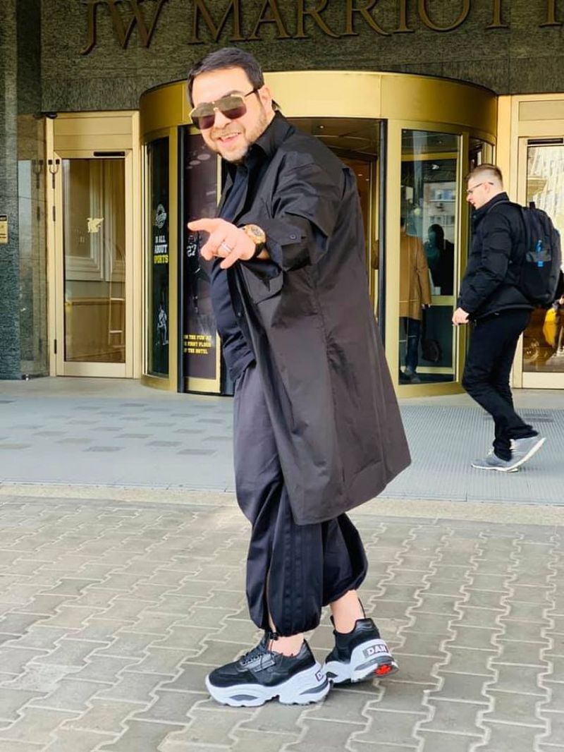 Dan Bursuc a dat lovitura în pandemie. Manelistul se laudă că lucrează 100% legal