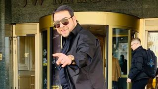 Dan Bursuc a dat lovitura &icirc;n pandemie. Manelistul se laudă că lucrează 100% legal