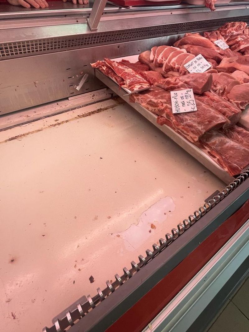 piata-berceni-activitate-suspendata