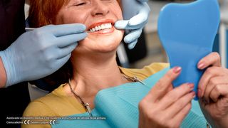 Acomodarea cu proteza dentară. Ce se &icirc;nt&acirc;mplă &icirc;n primele zile?