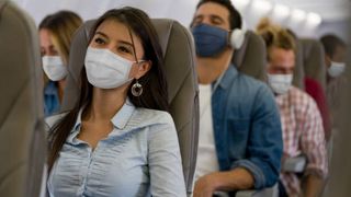 Scene de groază într-un avion. Un pasager a fost găsit mort în toaleta aeronavei