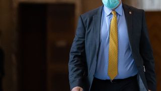 VIDEO| Alexandru Rafila anunță noi măsuri privind noua variantă de COVID: Călătorii români care vin din zonele respective vor fi carantinaţi timp de 14 zile