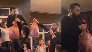 Tzancă Uraganu uimește din nou. A mers cu punga pentru a strânge banii de la dedicații