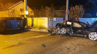 Accident grav în Slobozia! Patru persoane au fost rănite grav după ce două maşini s-au ciocnit într-o intersecţie